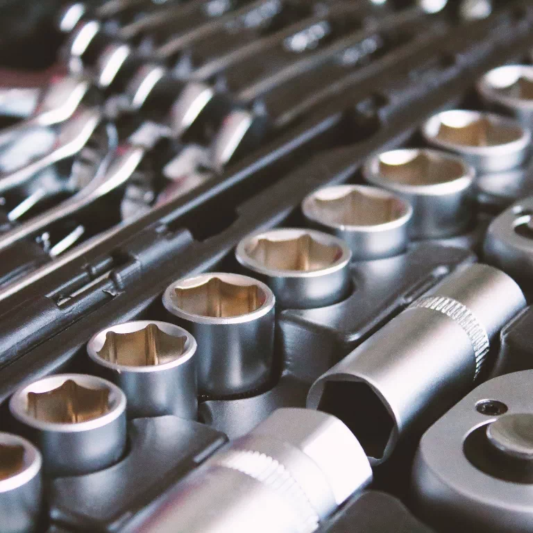 elementy wymienne samochodowe